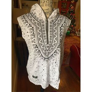 Switch Remarkable Men's Tribal Hoodie Muscle T-Shirt - White